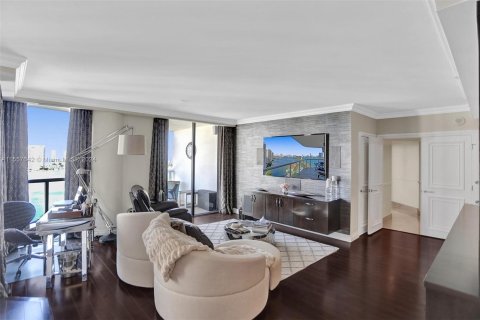 Condo in Aventura, Florida, 3 bedrooms  № 1079936 - photo 25