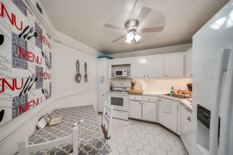 Copropriété à vendre à Aventura, Floride: 1 chambre, 81.1 m2 № 1103779 - photo 23