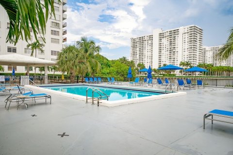 Copropriété à vendre à Aventura, Floride: 1 chambre, 81.1 m2 № 1103779 - photo 7