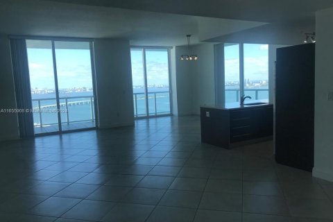 Condo in Miami, Florida, 3 bedrooms  № 1358582 - photo 12