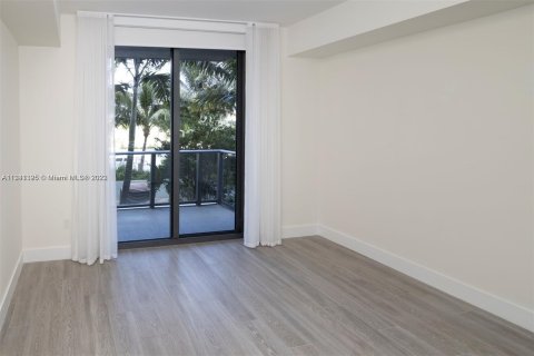 Condominio en venta en Aventura, Florida, 2 dormitorios, 102.94 m2 № 310656 - foto 14