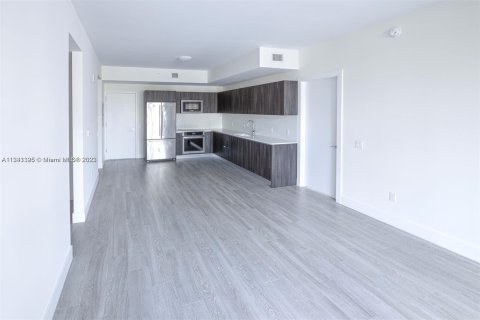 Condominio en venta en Aventura, Florida, 2 dormitorios, 102.94 m2 № 310656 - foto 3