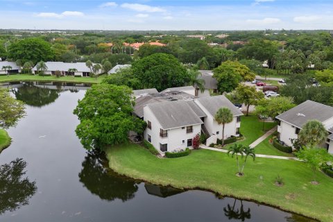 Copropriété à vendre à Coconut Creek, Floride: 3 chambres, 103.59 m2 № 1231569 - photo 2