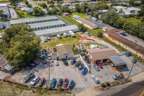 Commercial property in Holiday, Florida 297.29 sq.m. № 1247655 - photo 2