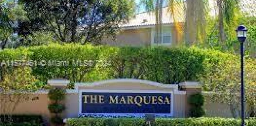 Condo à Pembroke Pines, Floride, 3 chambres  № 1146893