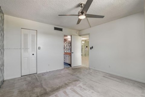 Copropriété à vendre à Tamarac, Floride: 2 chambres, 81.75 m2 № 1119209 - photo 27