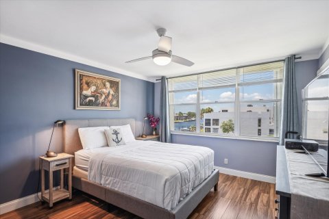 Copropriété à vendre à Pompano Beach, Floride: 2 chambres, 96.15 m2 № 1180523 - photo 11