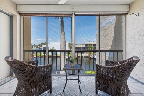 Copropriété à vendre à Pompano Beach, Floride: 2 chambres, 96.15 m2 № 1180523 - photo 19