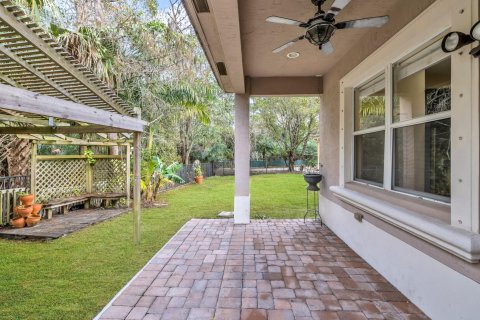 Villa ou maison à vendre à Coconut Creek, Floride: 4 chambres, 225.47 m2 № 1133033 - photo 14