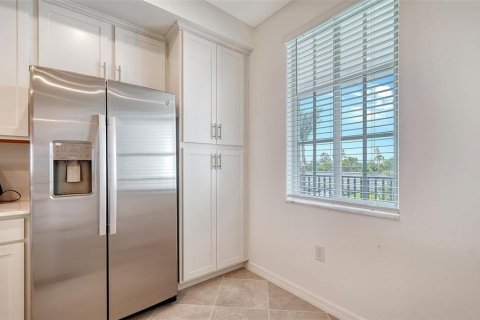 Condo in Venice, Florida, 2 bedrooms in WELLEN PARK  № 1277286 - photo 7