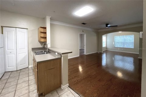 Copropriété à vendre à Tampa, Floride: 2 chambres, 112.78 m2 № 1361902 - photo 2