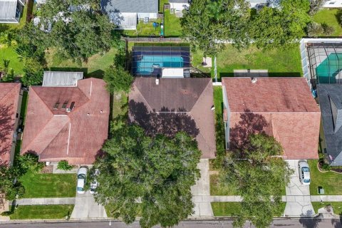 Villa ou maison à vendre à Tampa, Floride: 4 chambres, 218.32 m2 № 1390483 - photo 27