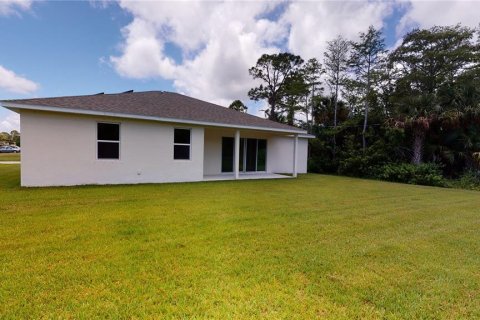 Villa ou maison à vendre à Cape Coral, Floride: 3 chambres, 154.31 m2 № 482064 - photo 17