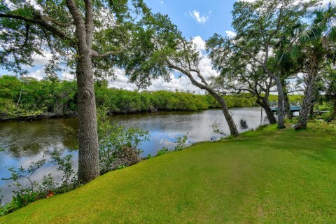 Terreno en venta en Stuart, Florida № 1180606 - foto 4