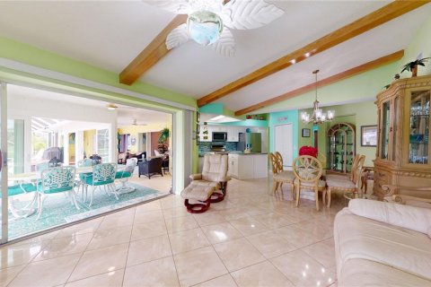 Casa en venta en Palm Coast, Florida, 3 dormitorios, 357.3 m2 № 1355929 - foto 29