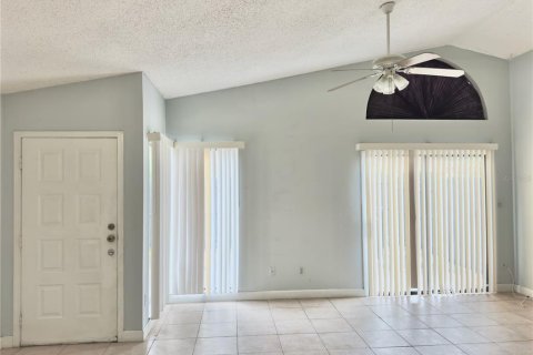 Duplex à vendre à Orlando, Floride: 3 chambres, 121.89 m2 № 1308222 - photo 3