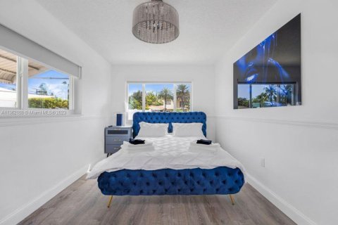 Casa en venta en Wilton Manors, Florida, 3 dormitorios, 228.35 m2 № 611812 - foto 28