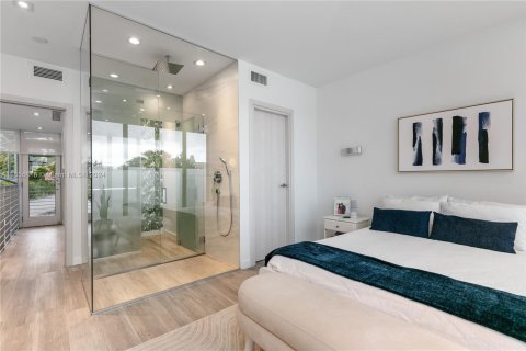 Townhouse in Miami Beach, Florida 3 bedrooms, 148.36 sq.m. № 1357075 - photo 23