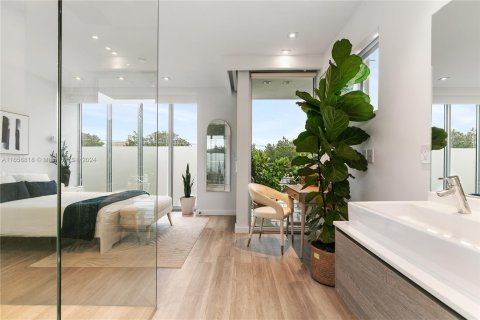 Townhouse in Miami Beach, Florida 3 bedrooms, 148.36 sq.m. № 1357075 - photo 18