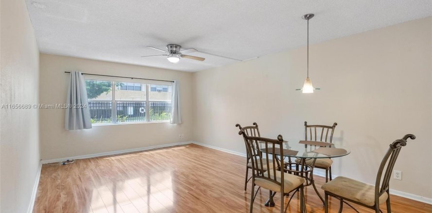 Condo in Deerfield Beach, Florida, 1 bedroom  № 1357028