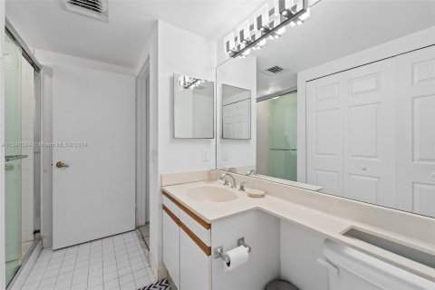 Copropriété à vendre à Aventura, Floride: 2 chambres, 110.27 m2 № 1180021 - photo 21