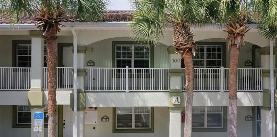 Condominio en Palm Coast, Florida, 2 dormitorios  № 1383270