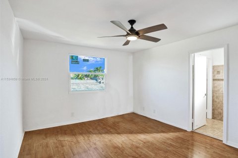 Casa en venta en Sunrise, Florida, 3 dormitorios, 176.33 m2 № 1015924 - foto 26