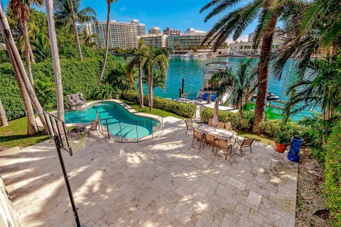 Casa en venta en Miami Beach, Florida, 4 dormitorios, 517 m2 № 1309695 - foto 4