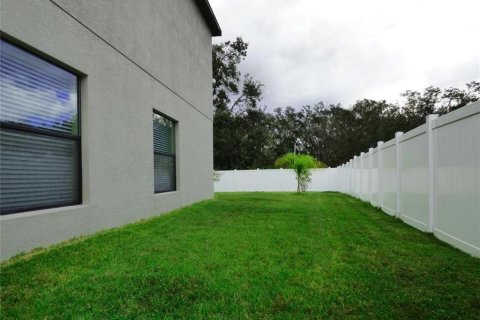 House in Tampa, Florida 4 bedrooms, 194.91 sq.m. № 1432845 - photo 6