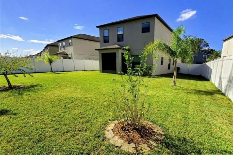 House in Tampa, Florida 4 bedrooms, 194.91 sq.m. № 1432845 - photo 5