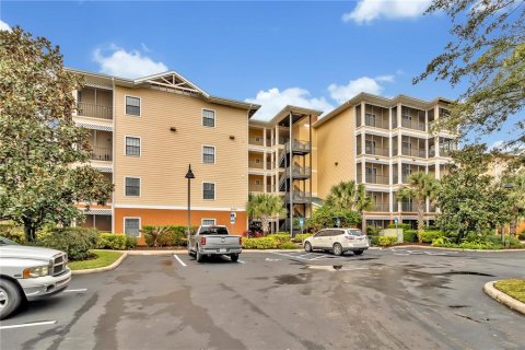 Condominio en venta en Kissimmee, Florida, 3 dormitorios, 157.93 m2 № 748503 - foto 1