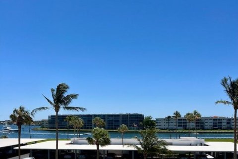 Condominio en venta en North Palm Beach, Florida, 3 dormitorios, 204.38 m2 № 1121394 - foto 18