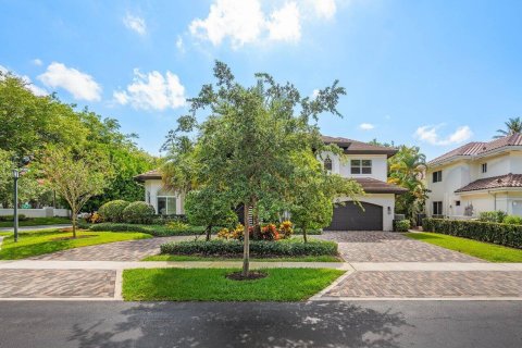 House in Boca Raton, Florida 7 bedrooms, 405.43 sq.m. № 1170993 - photo 17