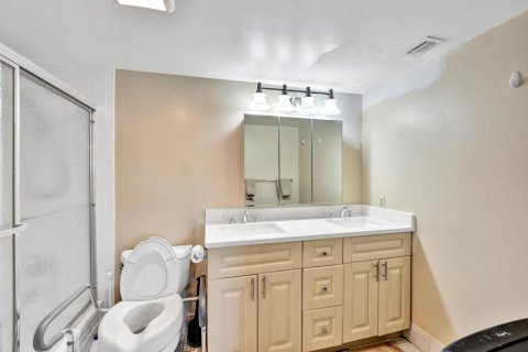 Copropriété à vendre à Coconut Creek, Floride: 2 chambres, 107.4 m2 № 1170992 - photo 3