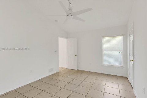 Villa ou maison à vendre à Port St. Lucie, Floride: 3 chambres, 128.67 m2 № 1381863 - photo 14