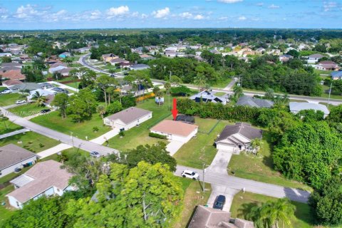 Villa ou maison à vendre à Port St. Lucie, Floride: 3 chambres, 128.67 m2 № 1381863 - photo 30