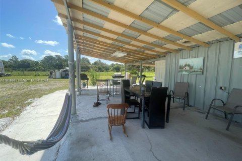 Villa ou maison à vendre à Clewiston, Floride: 3 chambres № 1236823 - photo 5