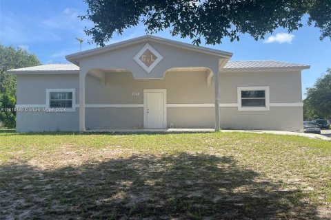 Casa en venta en Clewiston, Florida, 3 dormitorios № 1236823 - foto 1