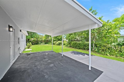 Villa ou maison à vendre à Lauderhill, Floride: 3 chambres, 89.19 m2 № 1236872 - photo 28