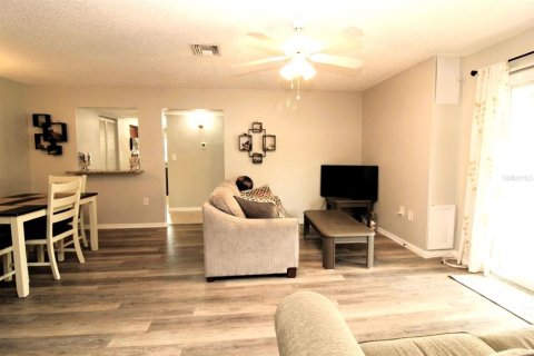 Condominio en venta en Clearwater, Florida, 1 dormitorio, 65.96 m2 № 1403855 - foto 4