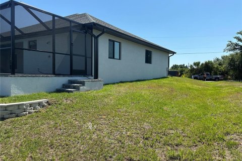 Villa ou maison à vendre à Port Charlotte, Floride: 4 chambres, 191.29 m2 № 1198461 - photo 24