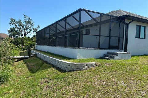 Villa ou maison à vendre à Port Charlotte, Floride: 4 chambres, 191.29 m2 № 1198461 - photo 25