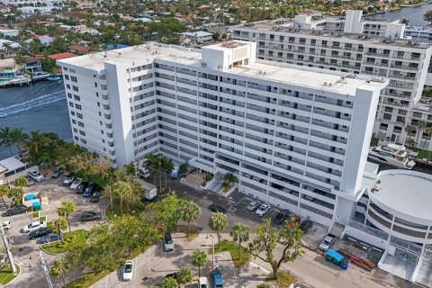 Condo in Fort Lauderdale, Florida, 2 bedrooms  № 1011543 - photo 7