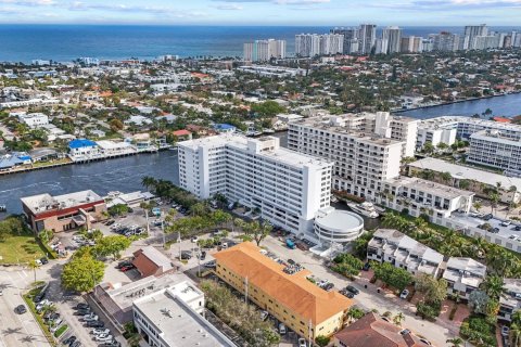 Condo in Fort Lauderdale, Florida, 2 bedrooms  № 1011543 - photo 14