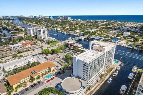 Condo in Fort Lauderdale, Florida, 2 bedrooms  № 1011543 - photo 25