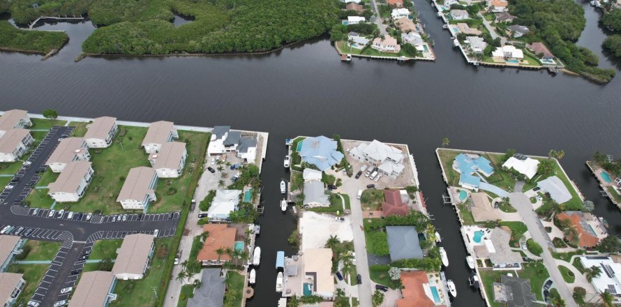 Terrain à Boynton Beach, Floride № 1227013