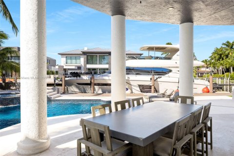 Villa ou maison à vendre à Fort Lauderdale, Floride: 5 chambres, 491.27 m2 № 812949 - photo 30