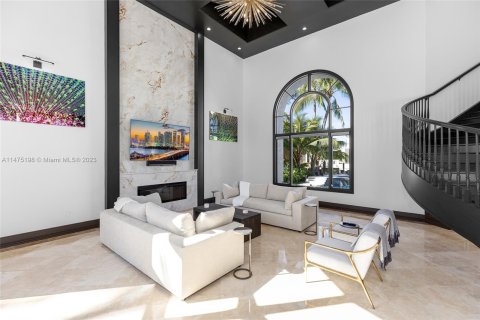Villa ou maison à vendre à Fort Lauderdale, Floride: 5 chambres, 491.27 m2 № 812949 - photo 9