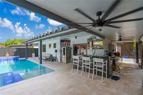 Villa ou maison à vendre à Hialeah, Floride: 4 chambres, 151.15 m2 № 1375451 - photo 20