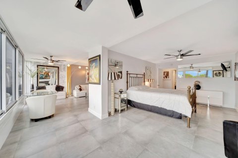 Condominio en venta en Pompano Beach, Florida, 1 dormitorio, 78.97 m2 № 1189704 - foto 11